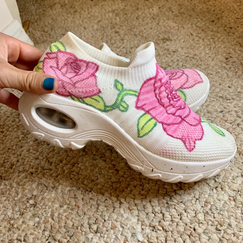 Oo la la floral sneakers